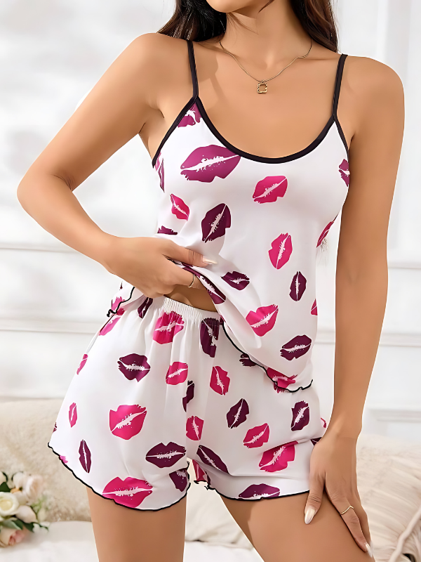 Tatlı Uykular: Dudak Desenli Üçlü Pijama Takımı